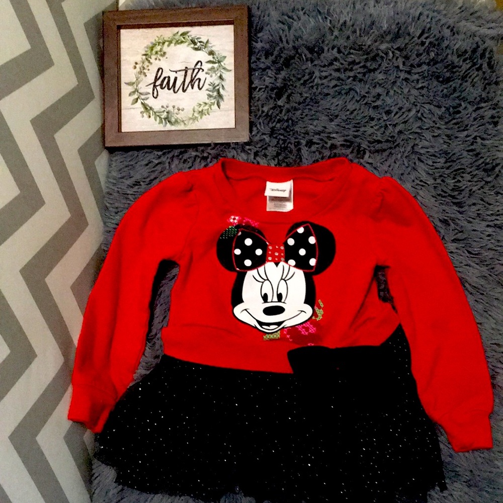 Minnie Mouse- long sleeve shirt 🌸